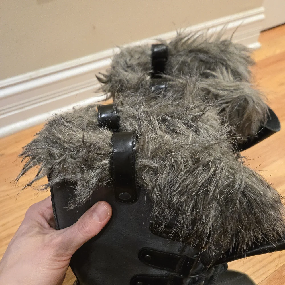 Sorel Joan of Arctic Black and Gray Waterproof Winter Boots Faux Fur Cuff CW3